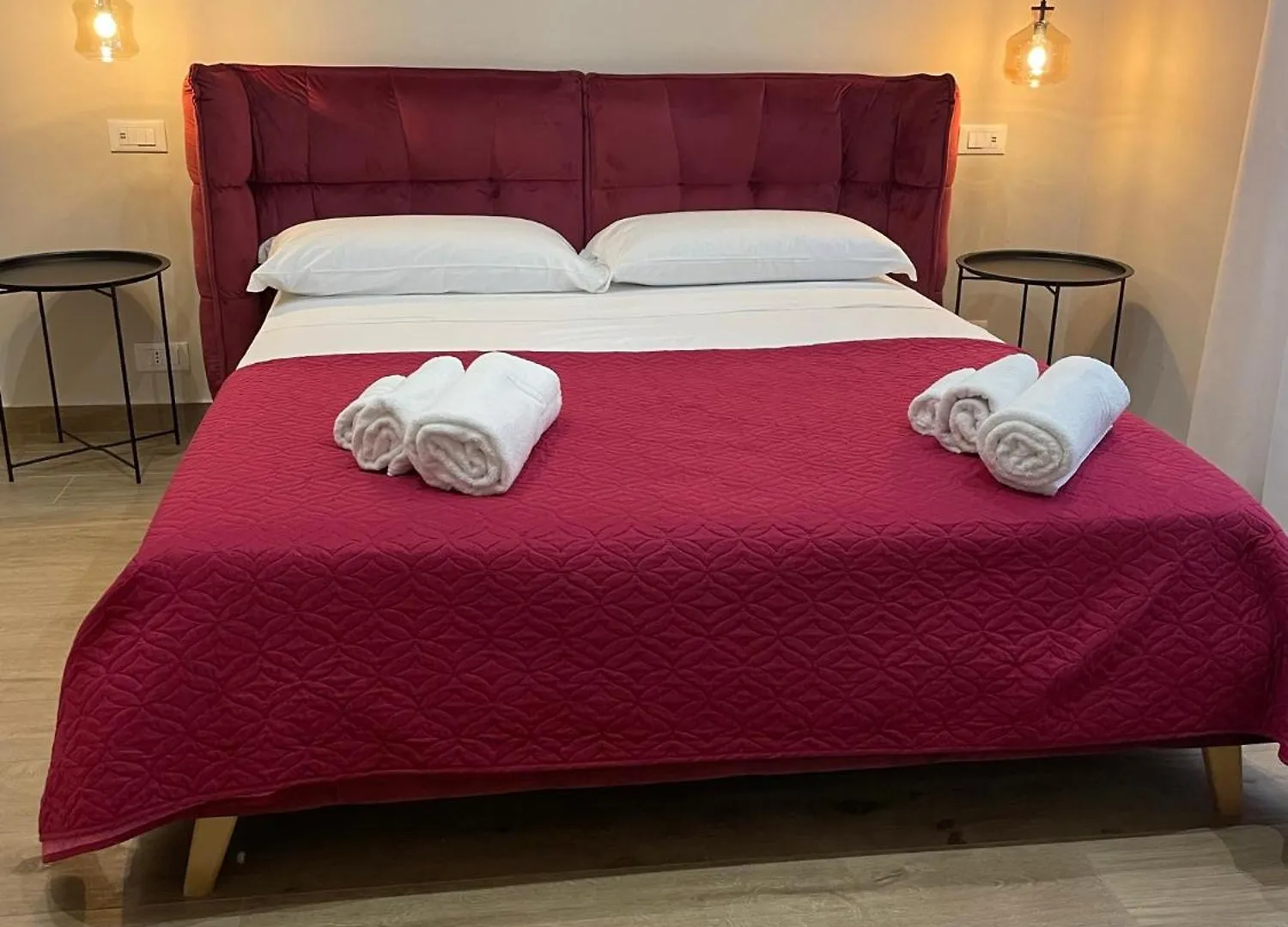 La Cattedrale Hotel Reggio di Calabria Gæstehus